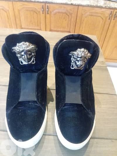 versace shoes original. made in italy special edition