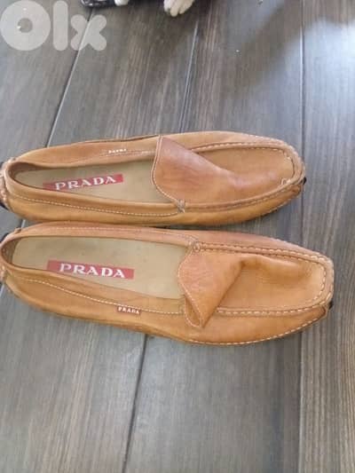 prada  shoes original. real leather