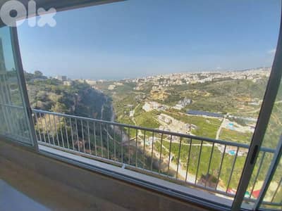 شقة فخمة للايجار في اللويزة Apartment for rent in Louaizeh