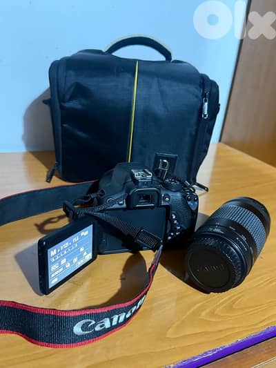 Canon 700D Likew new with 2 Lenses