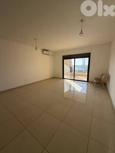 unfurnished apartment for rent in zouk