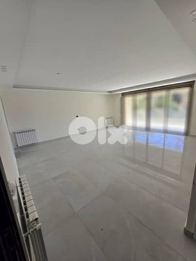 Apartment for sale in baabdat شقة للبيع في بعبدات