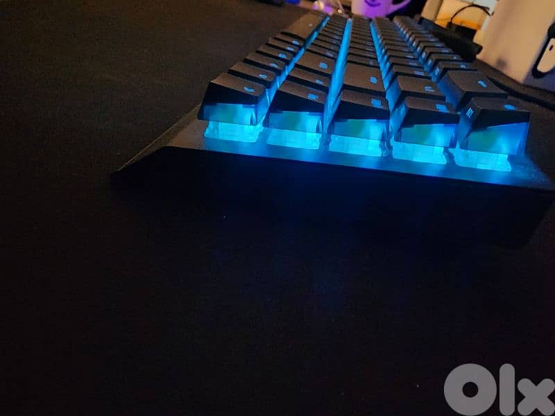 Razer Blackwidow v3 Mini Hyperspeed PHANTOM EDITION 2