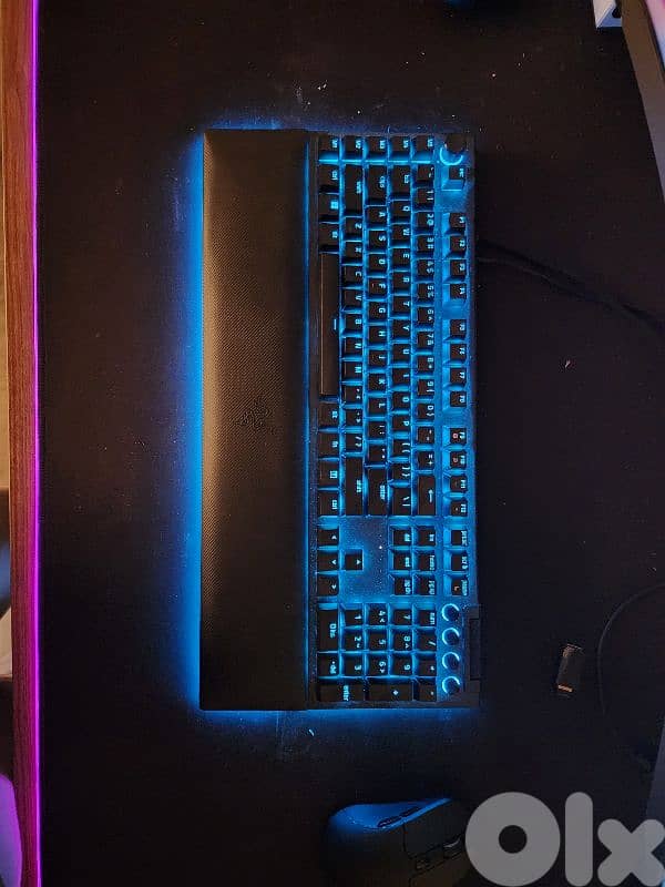 Razer Blackwidow v4 PRO 2