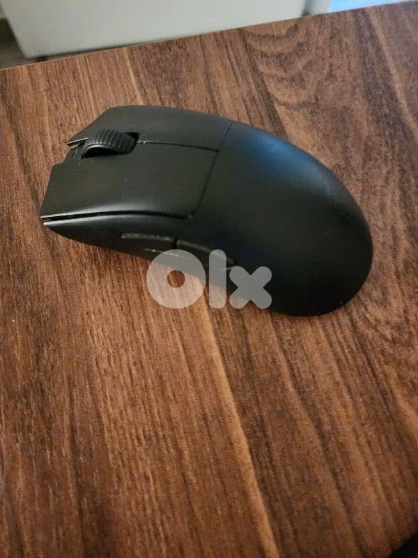 Razer Deathadder v3 PRO 1