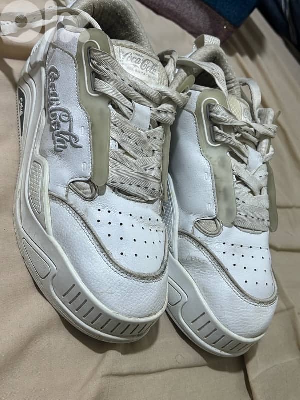 Official Coca-Cola Footwear White Classic Sneakers - Size 42 3
