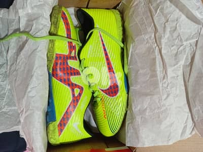 football cleats - football shoes