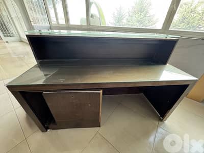 reception desk