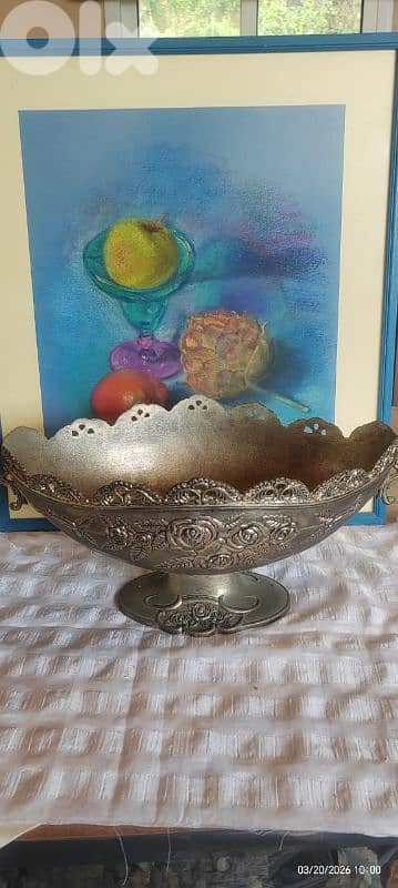 vintage decorative silver-plated footed bowl