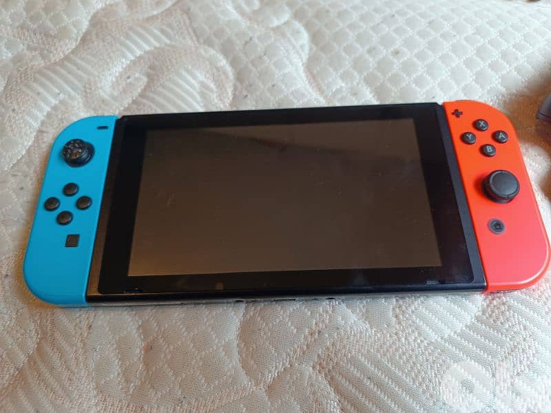 Nintendo Switch original Bundle + 3 Games + Accessories (64GB SD 3