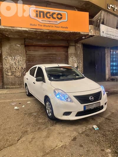 Nissan Sunny 2014