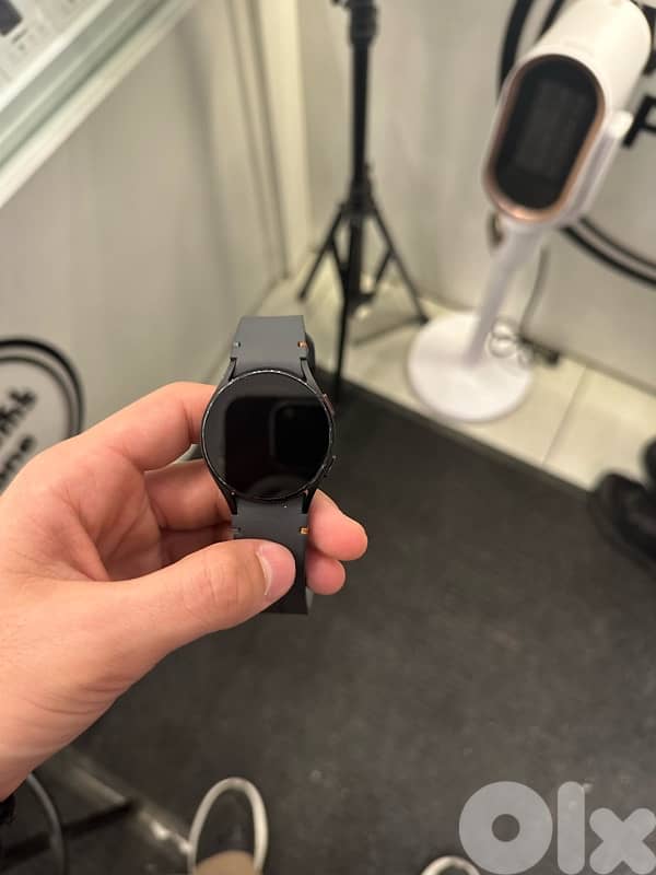 Samsung Galaxy Watch FE 1