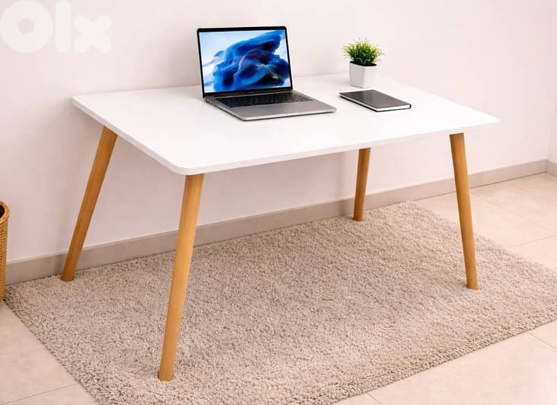 Modern Desk 120x80 Like New 1