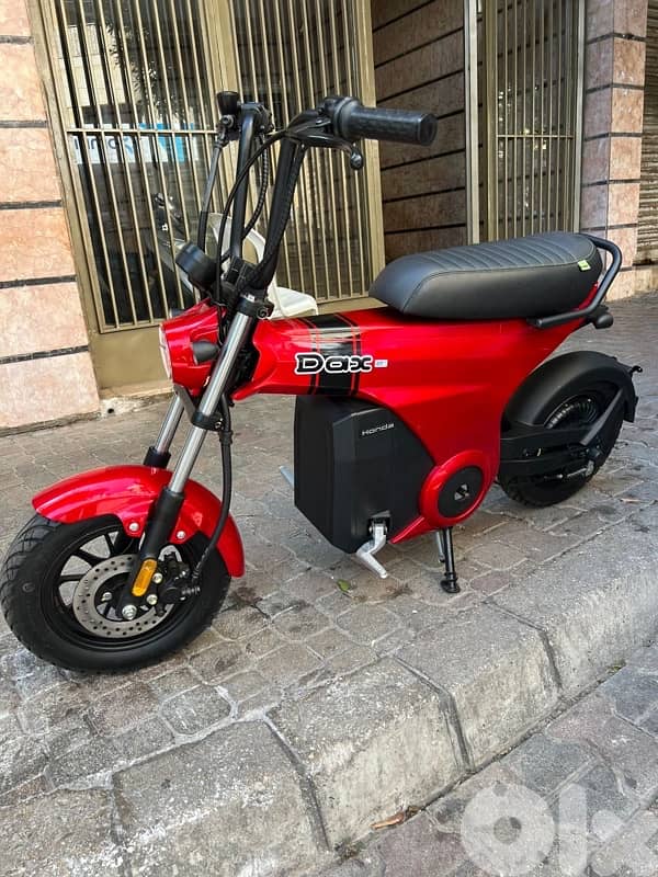 honda Dax 400 watts electric 5