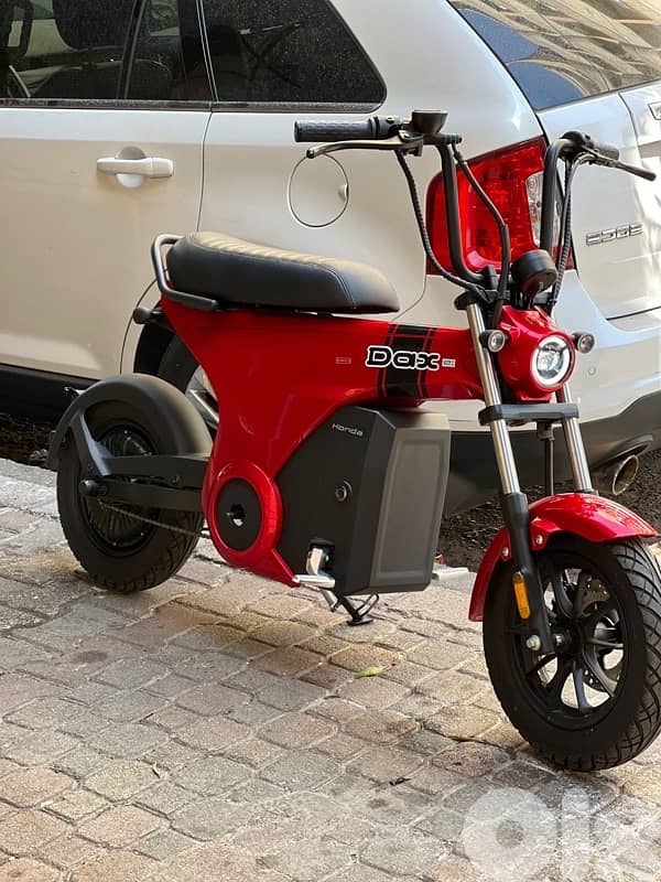 honda Dax 400 watts electric 9