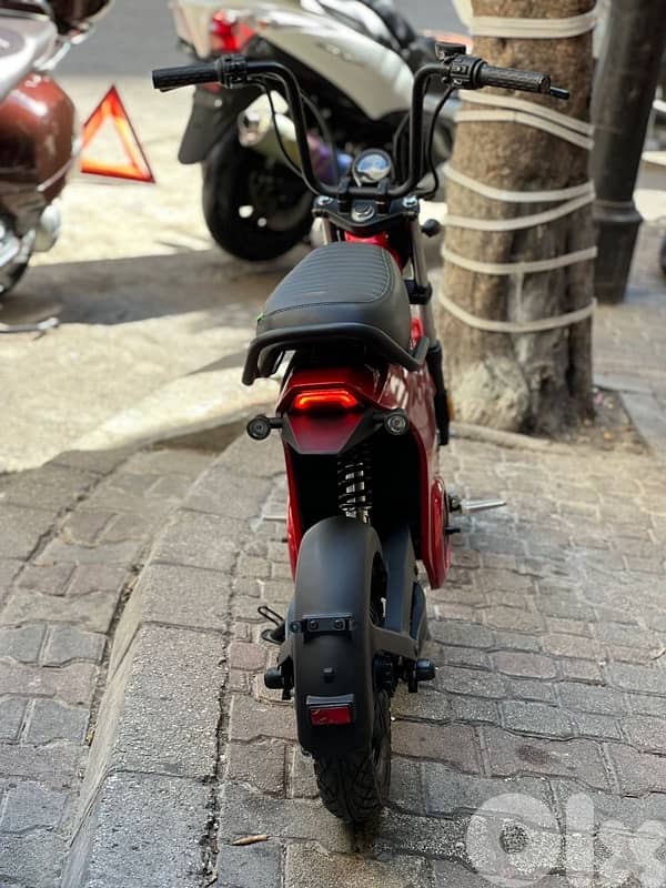 honda Dax 400 watts electric 18