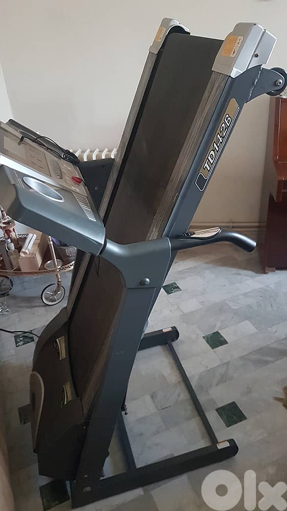 Treadmill 4