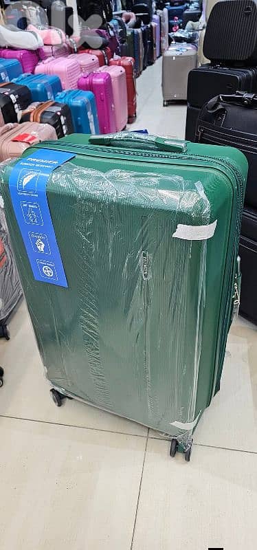 Suitcase unbreakable large size