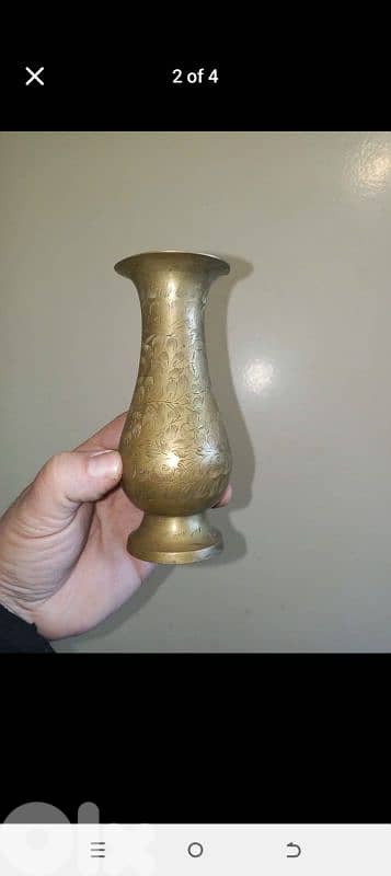 نشتري تحف نحاسية وعملات قديمة