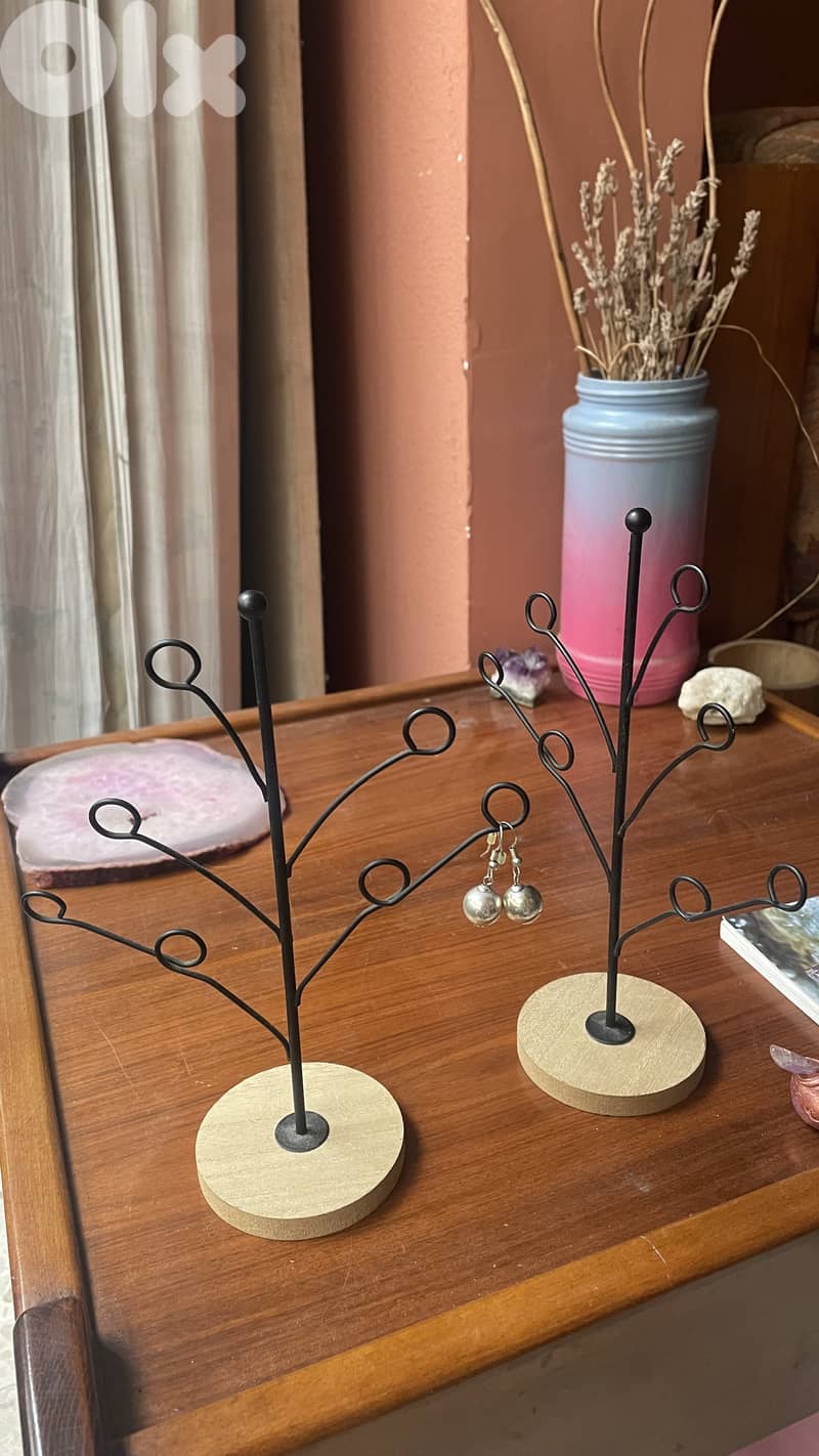 Earrings tree metal display 2
