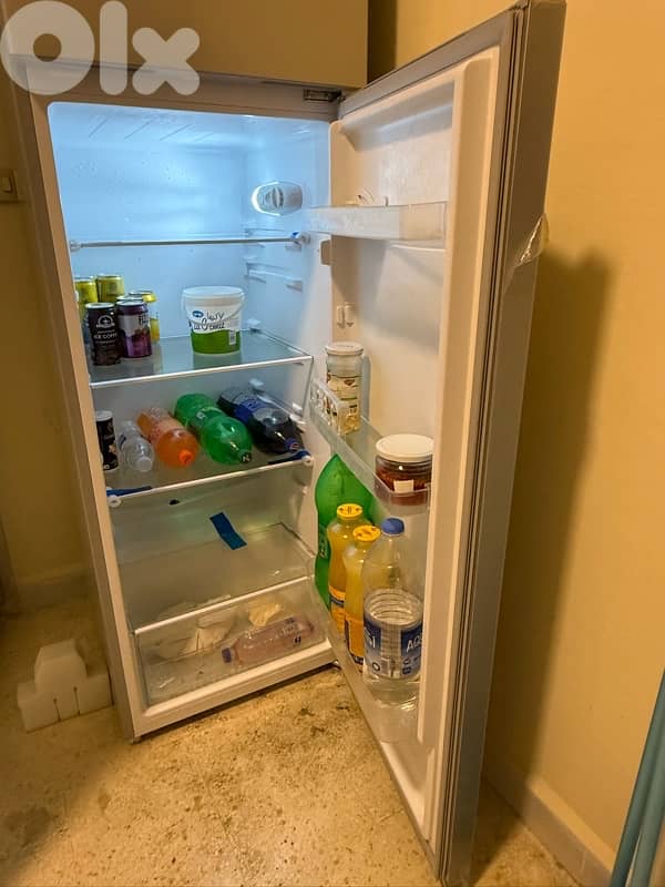Used refrigerator with excellent condition 1