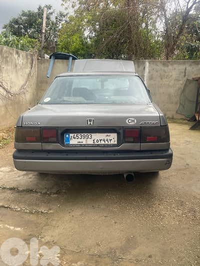 هوندا أكورد 1989