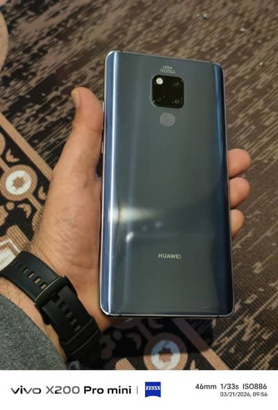 Huawei Mate 20 X ( 1 piece In Lebanon ) waterproof 0 Scratches