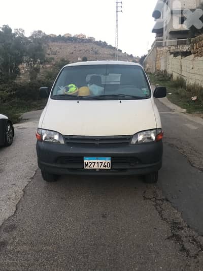 تويوتا هايس 2006