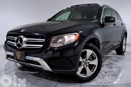 GLC 300 2018 ! 4matic ! Clean Carfax ! 3 Days Byousal 3a Lebanon !