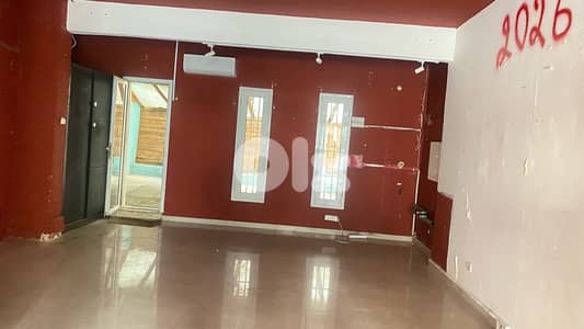 Restaurant bistrot with outdoor terrace prime location