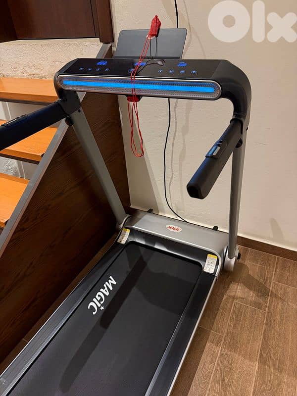 Magic MTM1650 2.0 HP Treadmill 1