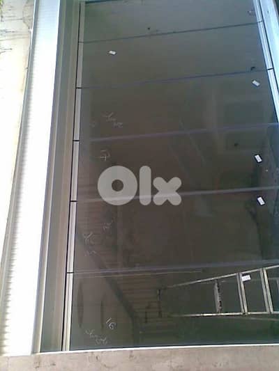 تركيب الامينيوم وزجاج