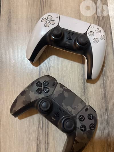 PlayStation 5 controller