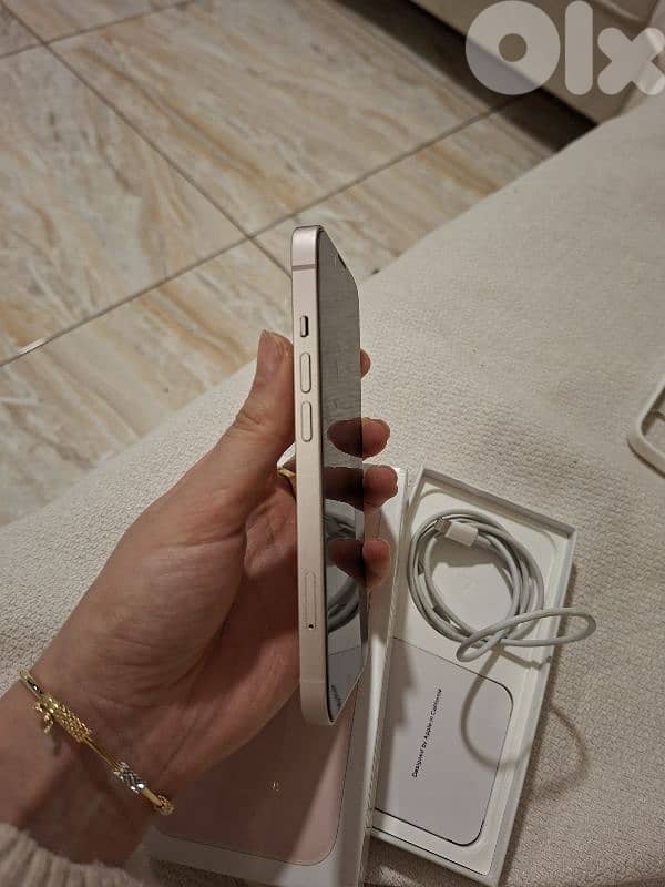 iphone 13 256gb used like new 3