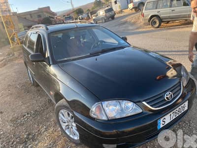 Toyota Avensis 2001