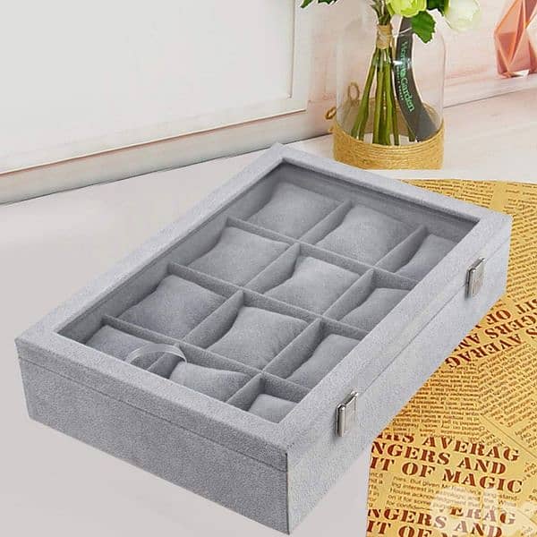 Grey Velvet Watch box - 12 slots 2