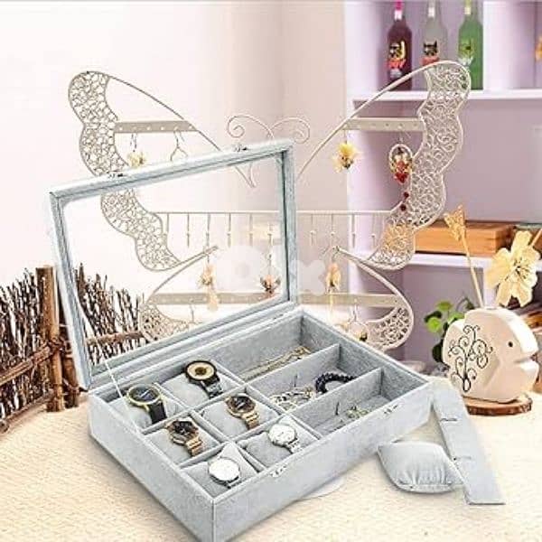 Grey Velvet Watch box - 12 slots 5