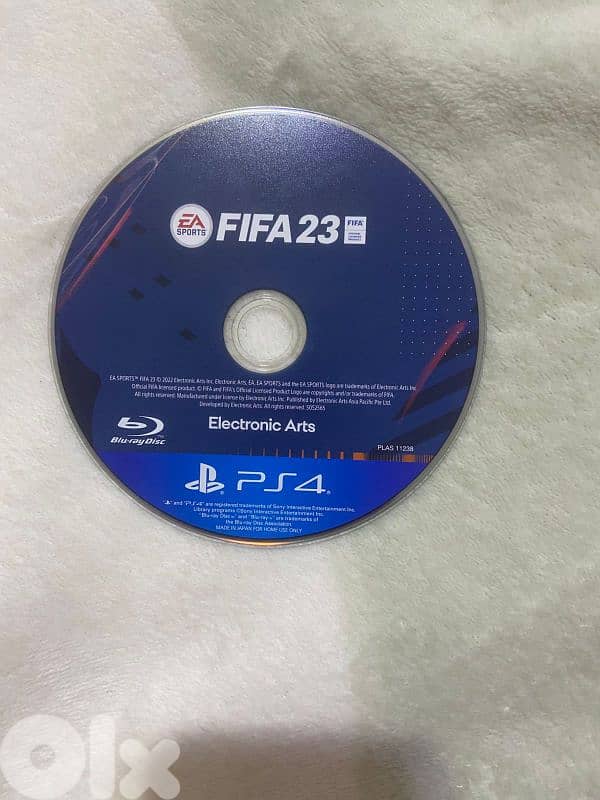 PS4 SLIM 1 TERA  150 $ 2