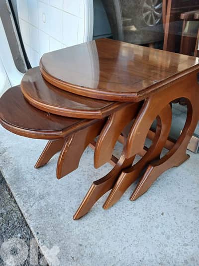 طاولات جيدة