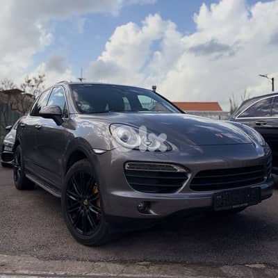 Porsche Cayenne 2011