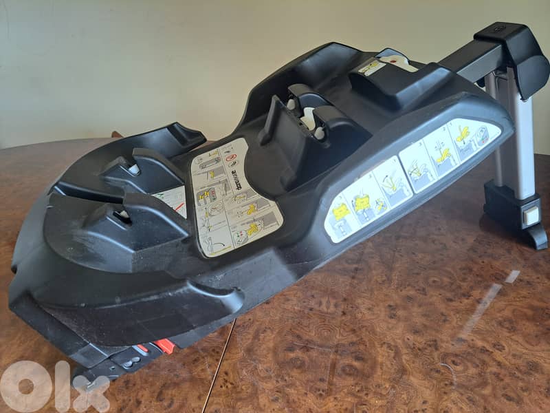Doona isofix carseat base 1