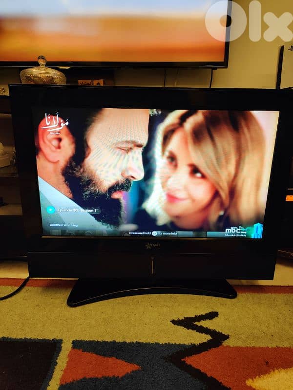 2 LCD STAR 26", 42" 1