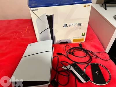 Ps5 slim used like new with games and accessories and upd