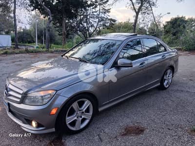 Mercedes-Benz C300 Clean carfax