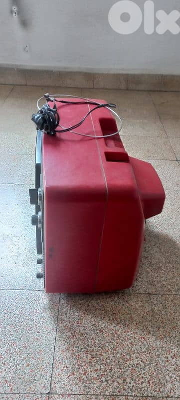 تلفزيون انتيكا قديم