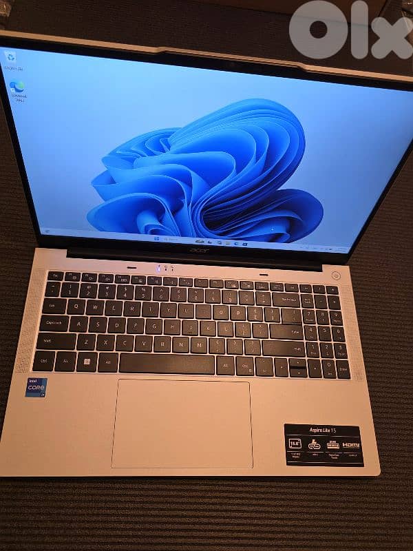 BRAND NEW ACER ASPIRE LITE 15 CORE I7 GENERATION 13H / 16G RAM DDR5 13