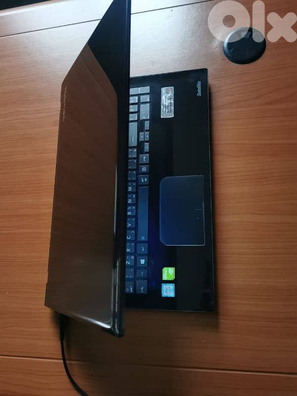 laptop Toshiba like new 3