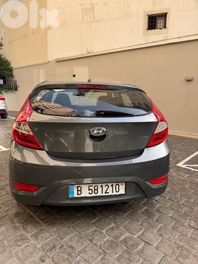 Hyundai Accent 2012