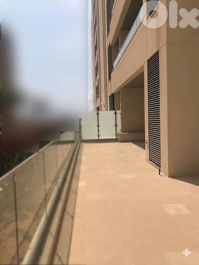 One bedroom apartment with terrace for rent in Dbayeh