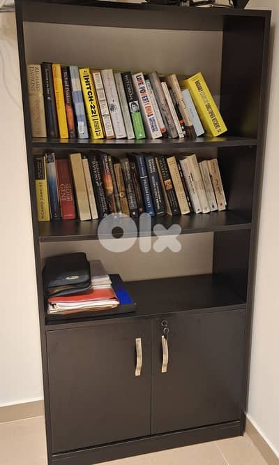 bookshelf